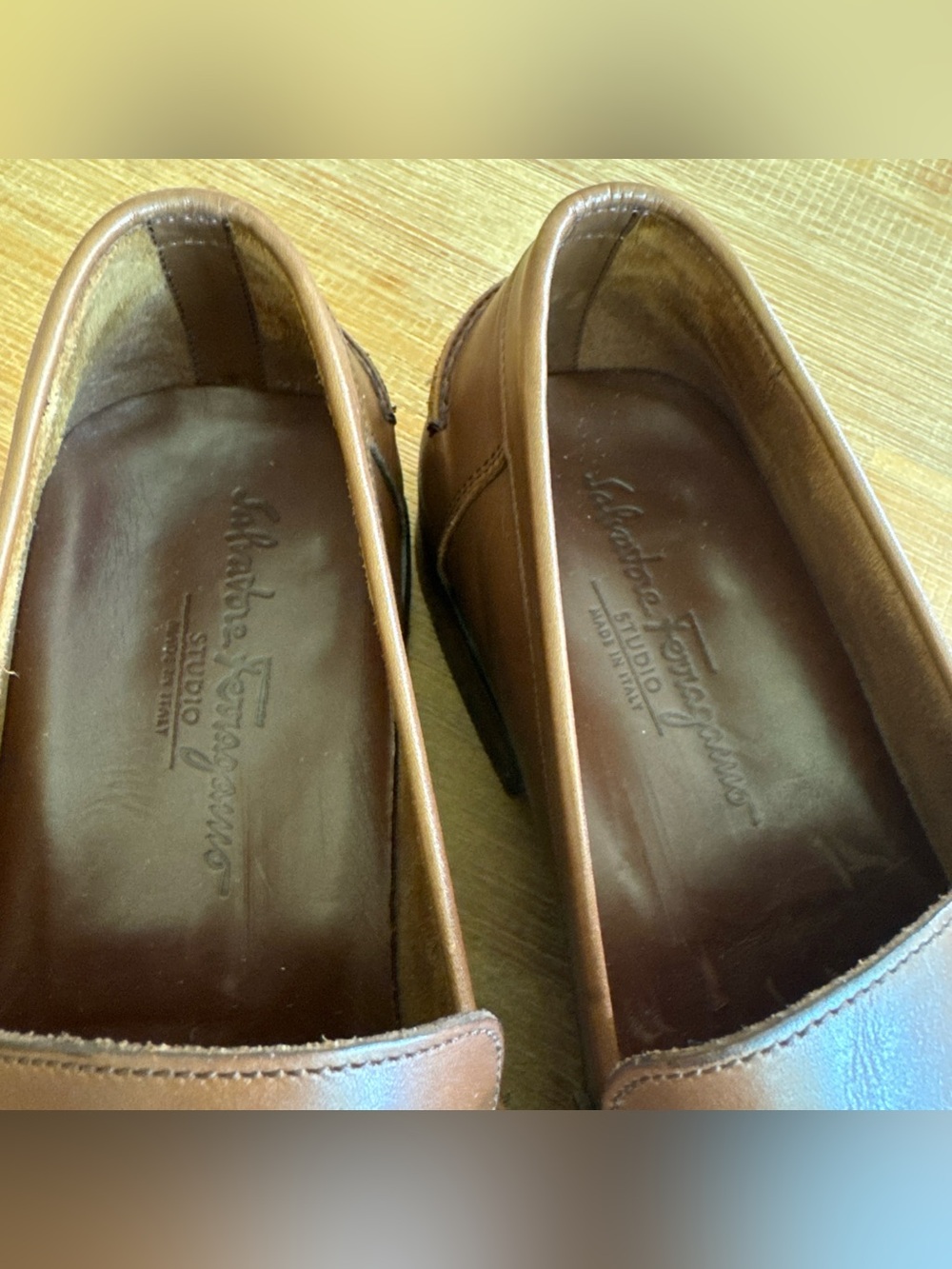 SALVATORE FERRAGAMO 'Tazio' Brown Leather Loafers Size 10.5 EE - Picture 3 of 9